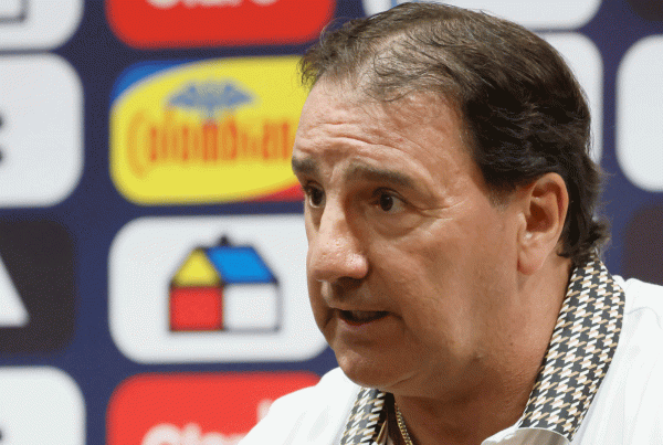 Lorenzo convoca a Colombia por "rendimiento actual" en 2026