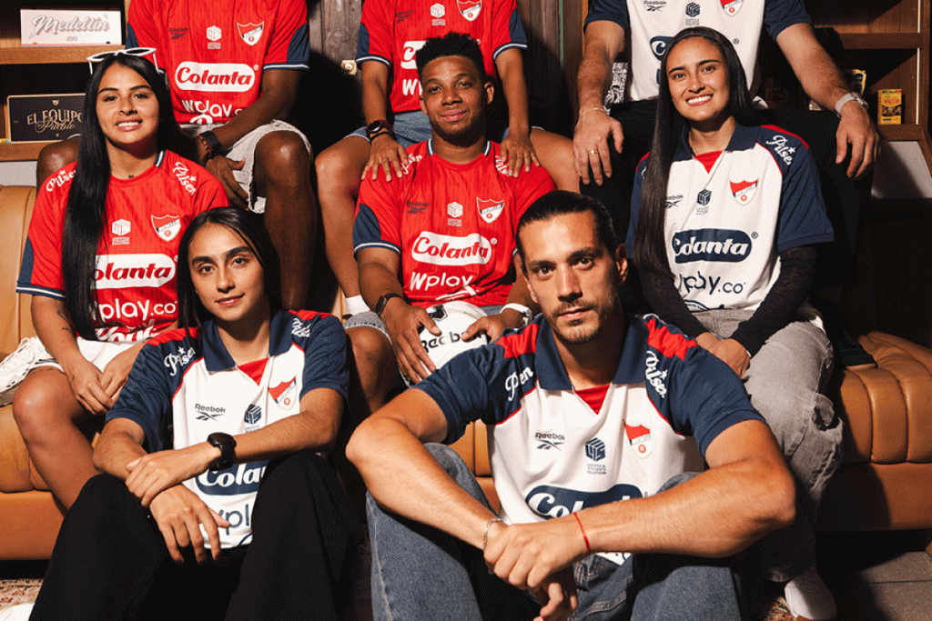 Medellín y Reebok presentan sus nuevas camisetas para el segundo semestre